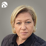 Sophie Angreville,
                                                         négociatrice immobilière indépendante
                                                        à La Feuillie