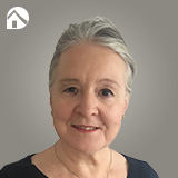Vivienne Smalley,
                                                         négociatrice immobilière indépendante
                                                        à Mirecourt